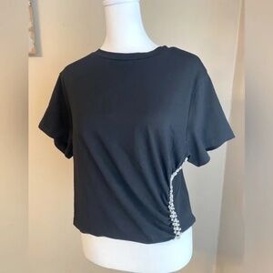 NWOT! ON 12TH SIZE LARGE L BLACK SIDE JEWELED TEE LOT5643